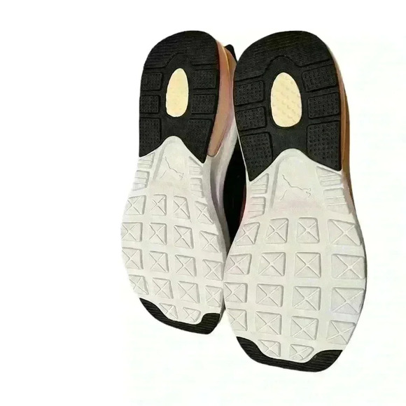 PUMA Women's Electron 2.0 Mesh WNS Wide Sneaker - Picture 6 of 7